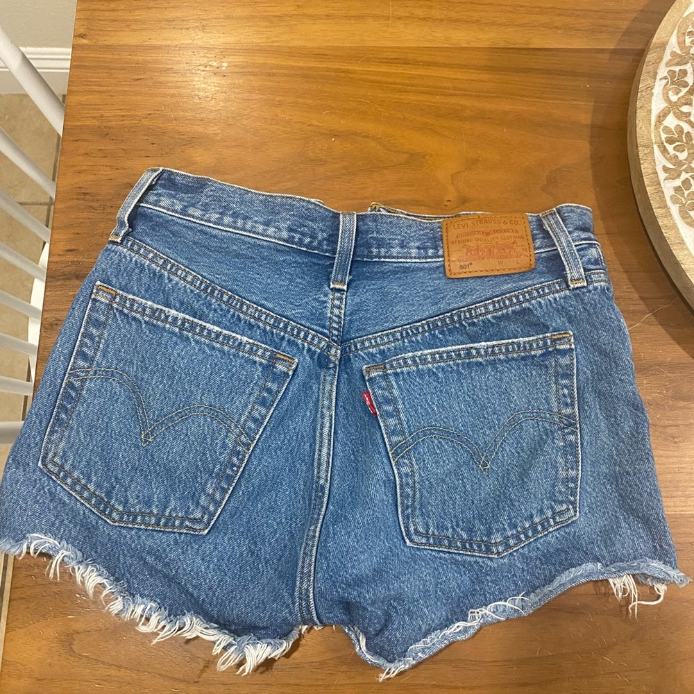 Levi’s shorts womens